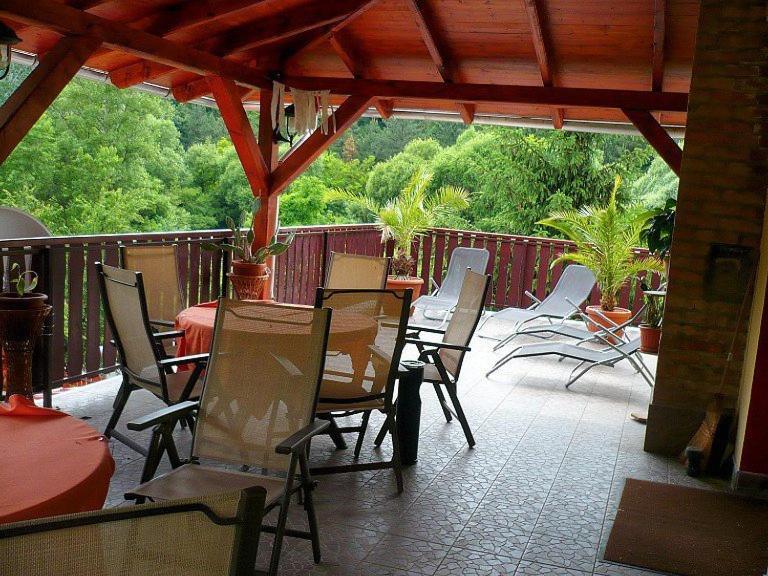 Fenyves Fogado Hotel Szurdokpüspöki Zewnętrze zdjęcie